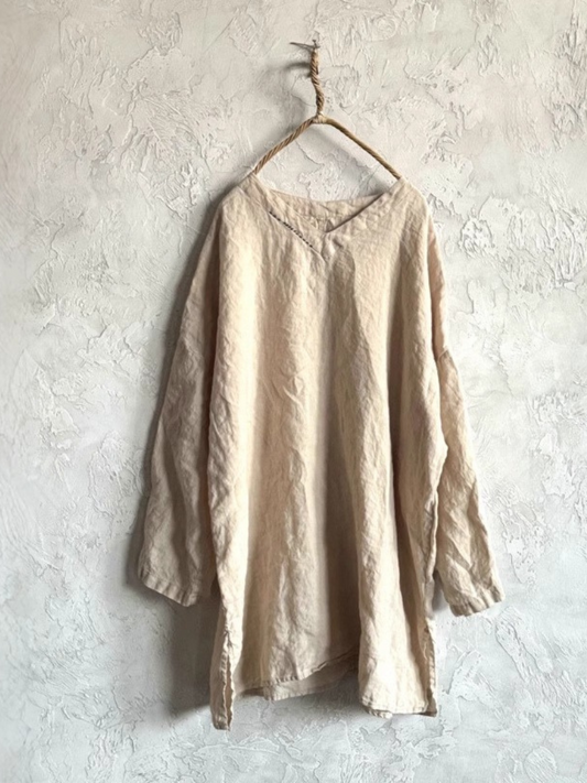 Women's Off White Top