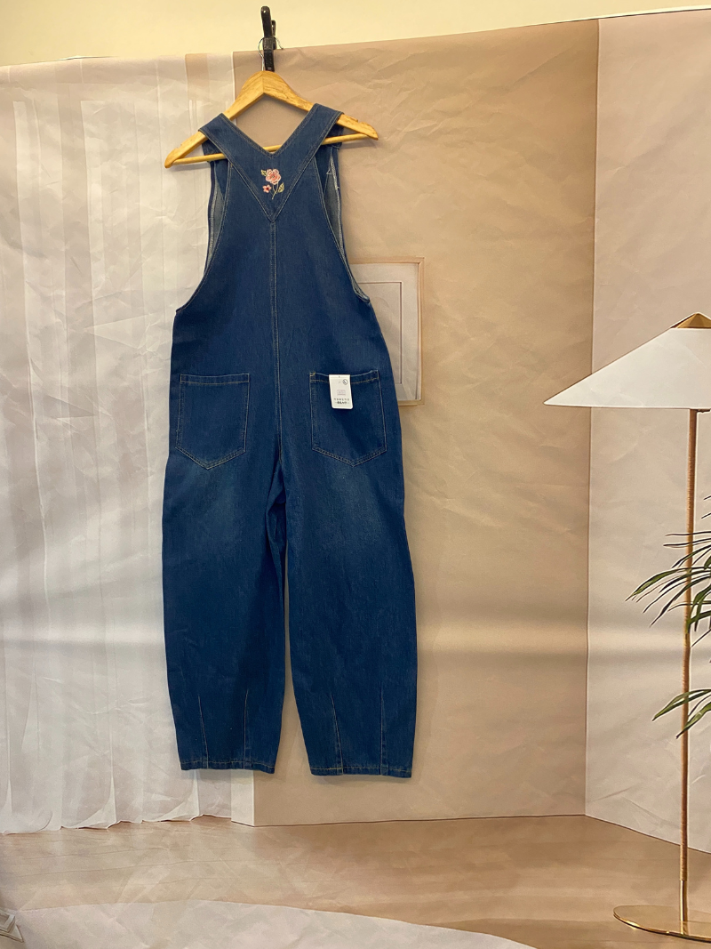 Salopettes à fleurs brodées élégantes pour femmes