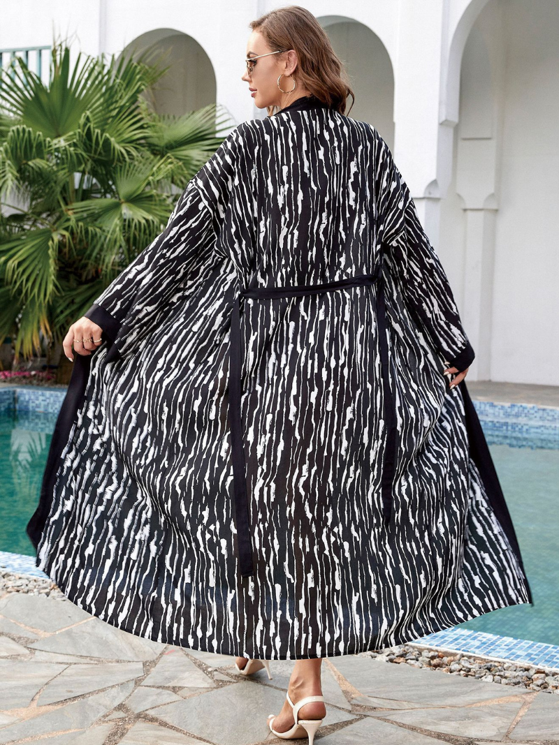 Robe de kimono à ceinture brodée à style ouvert pour femmes