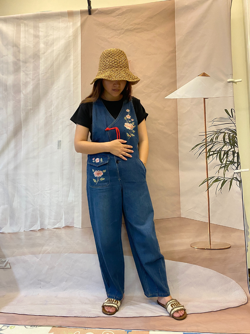 Salopettes à fleurs brodées élégantes pour femmes