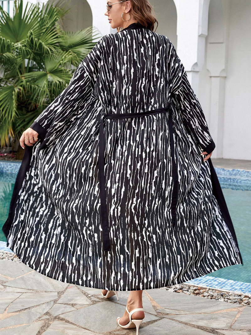 Robe de kimono à ceinture brodée à style ouvert pour femmes