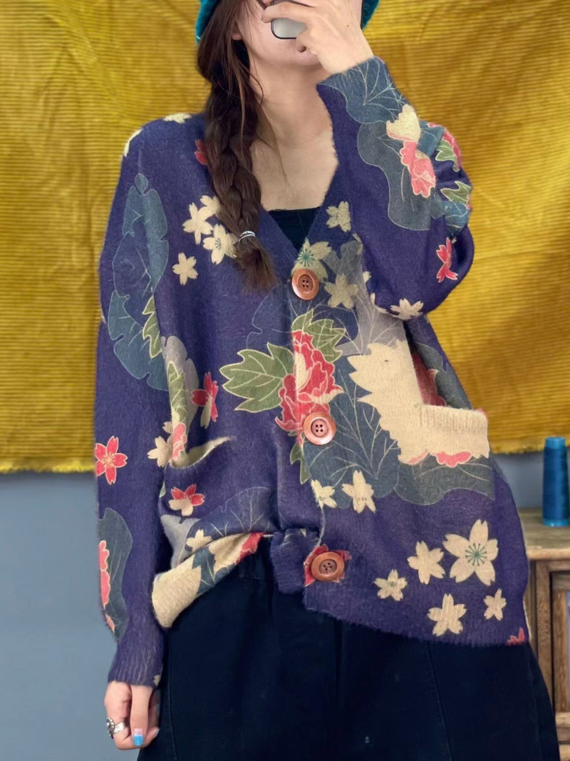 Women's 3-Button Cardigan