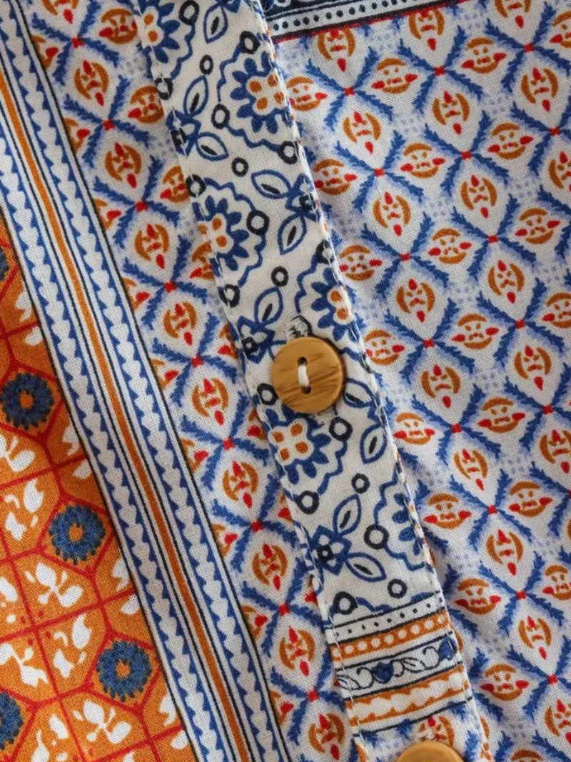 Robe de chemise ceinturée des fleurs de plante de plante d'occasion