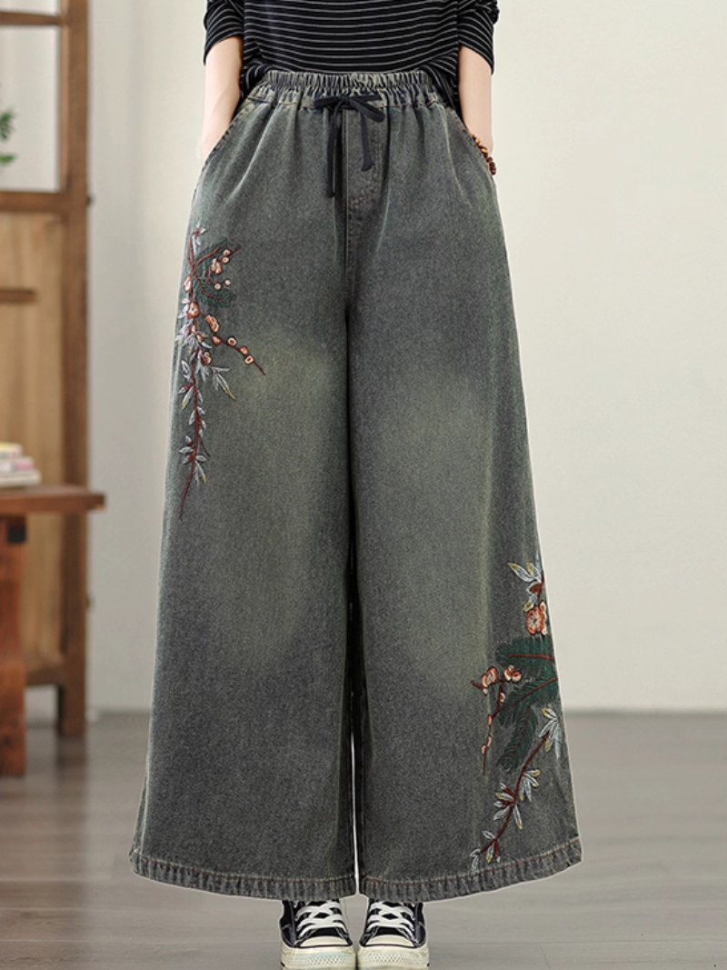 Summer et printemps et printemps rétro et ethnique élégant en fond imprimé