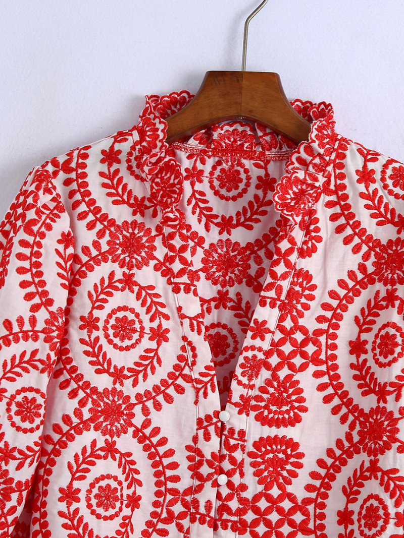 Modèles géométriques brodés confortables aux femmes