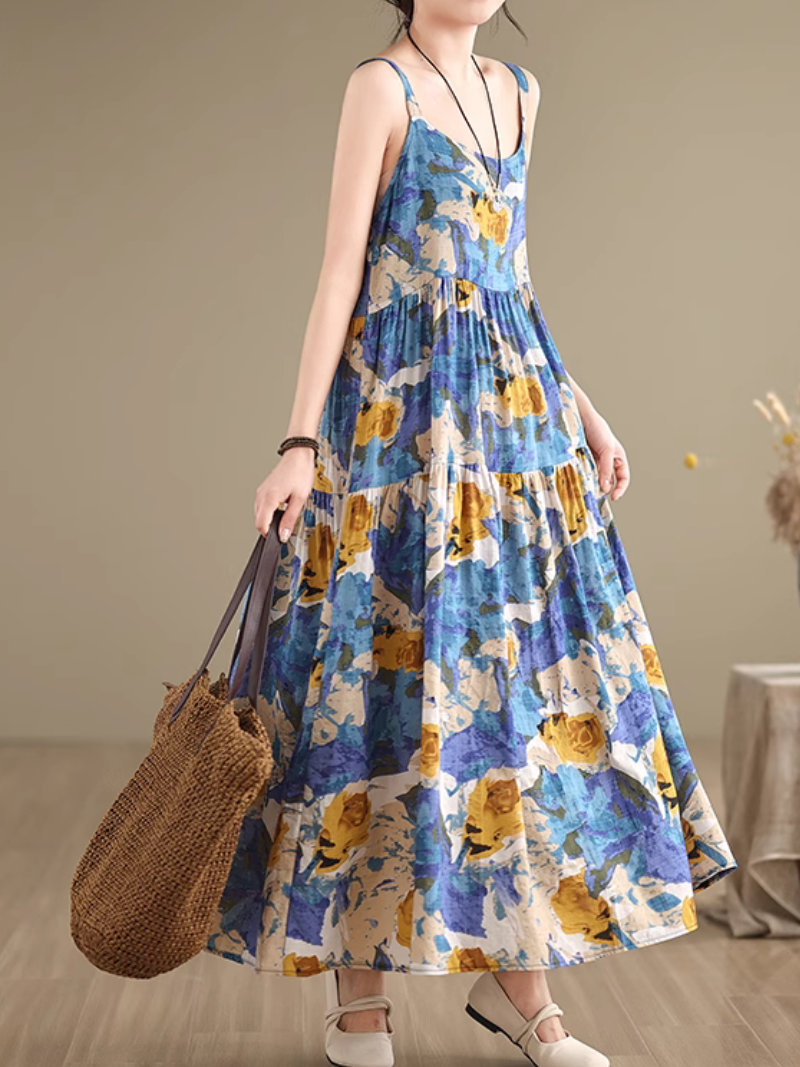  loose waist and flowing A-line silhouet Dress