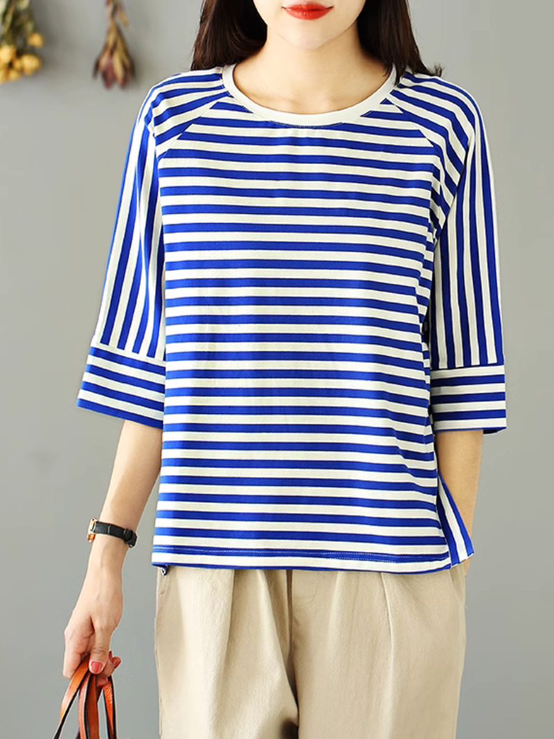  easily with jeans, shorts, or skirts for a chic, effortless look. 