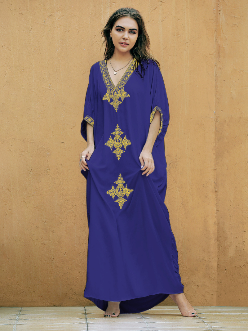 Détente des femmes en bordure de mer Broided à manches courtes Robe Kaftan