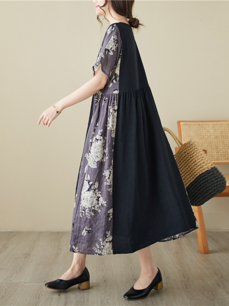 Women's A-line Dress