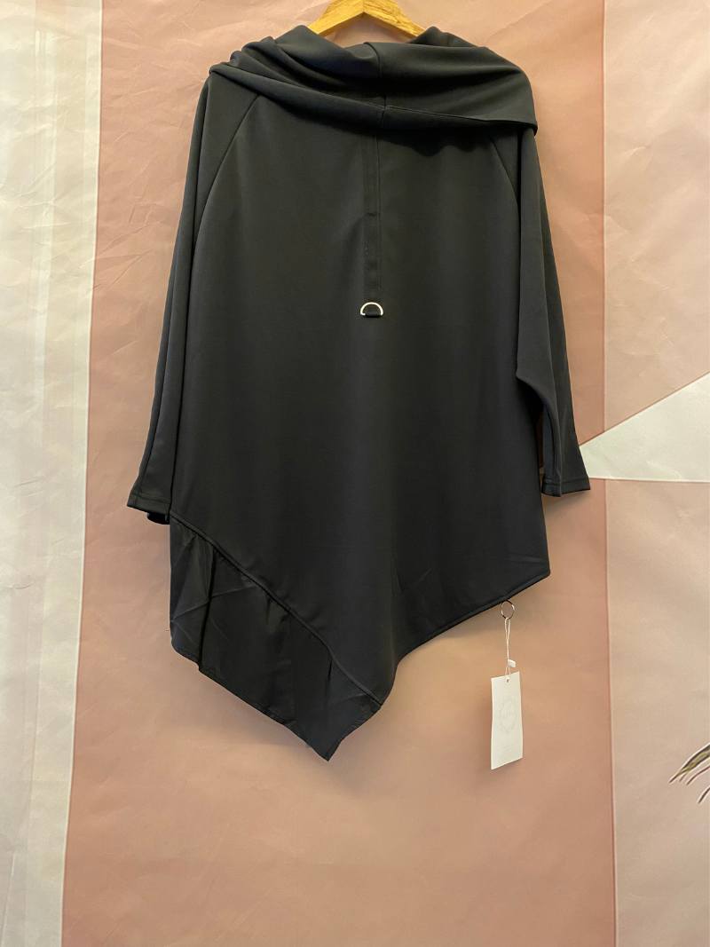 Top à capuche moderne de la Cape de la longueur des femmes