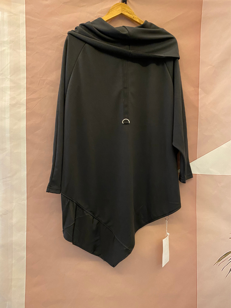 Top à capuche moderne de la Cape de la longueur des femmes