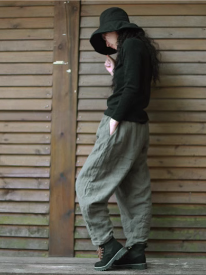 Women's Green Bottoms.