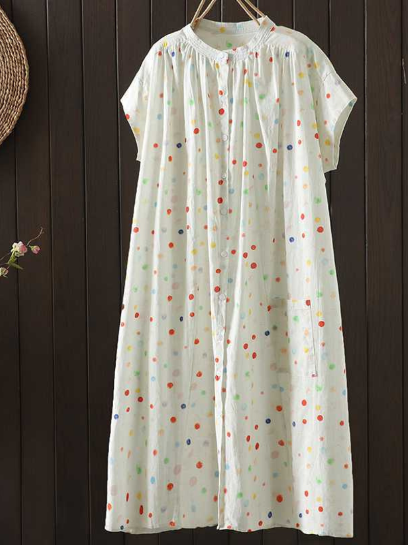  Women's relaxed yet stylish 