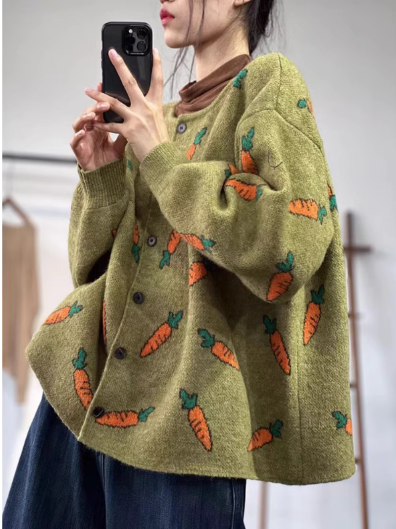  Women's Printed Cardigan. 