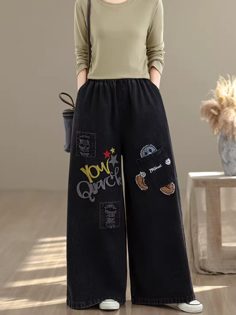 Artful Wide-Leg Jeans in Denim Cotton with Playful Patchwork Details