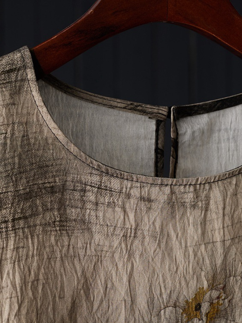 Les femmes élèvent votre garde-robe à fleurs florales