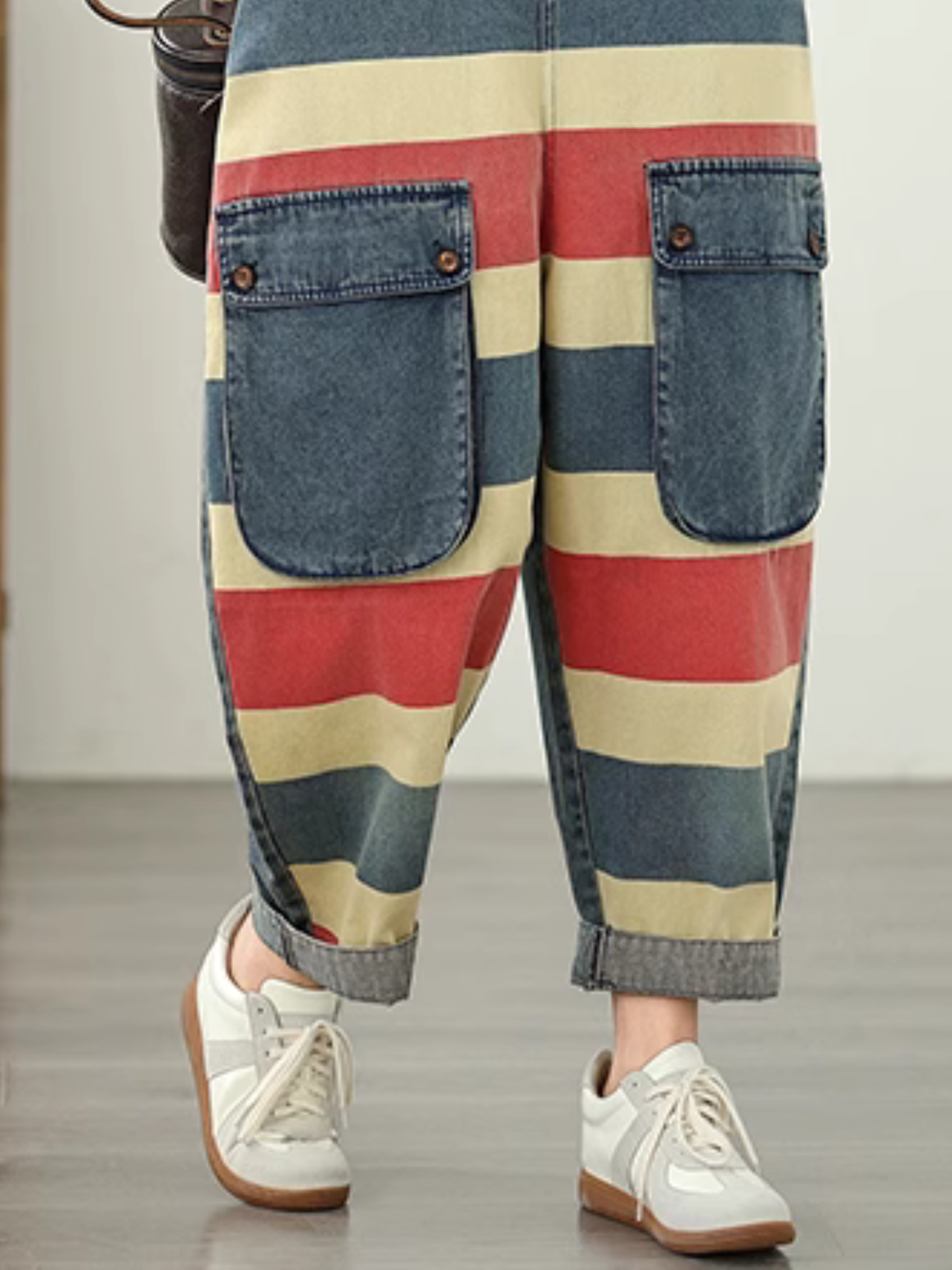 Colorful striped pants with pockets 