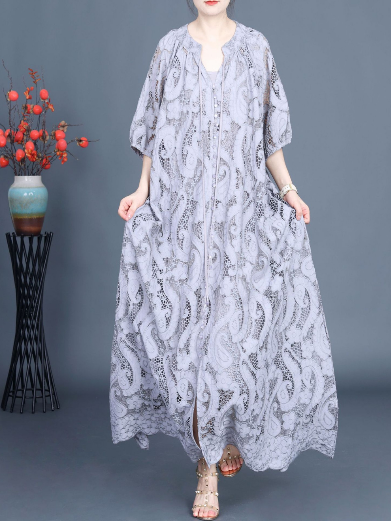 Les femmes portent à chaque occasion des fleurs de broderie robe A-line