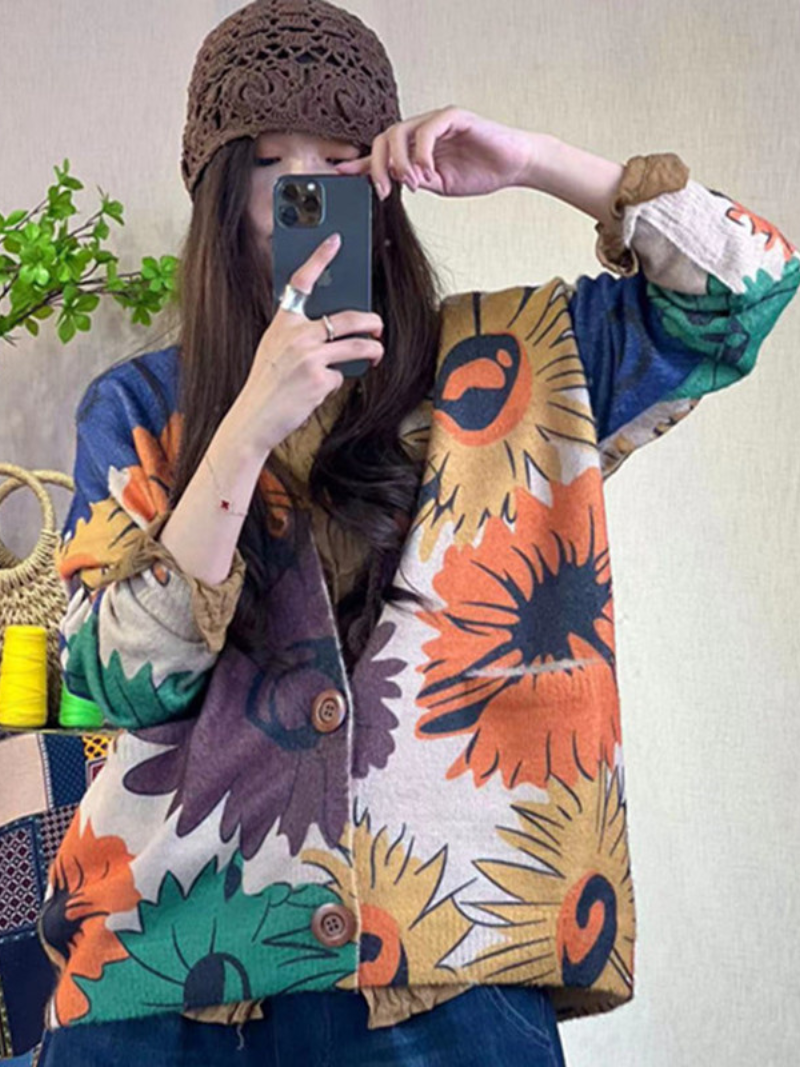 women v neck printed cardigans