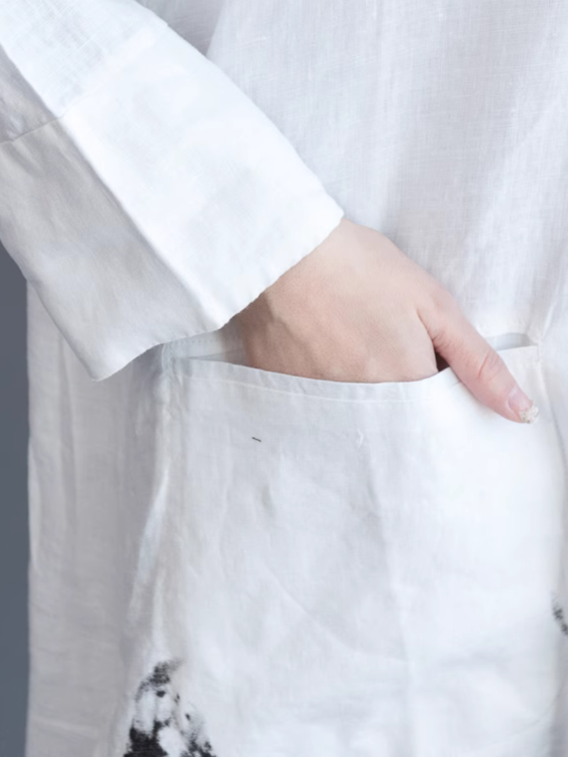 Robe de chemise à poches avant au genou du genou pour femmes