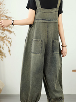 Pantalon lâche d'été pour femmes avec poches de fleurs dans l'ensemble dungaree