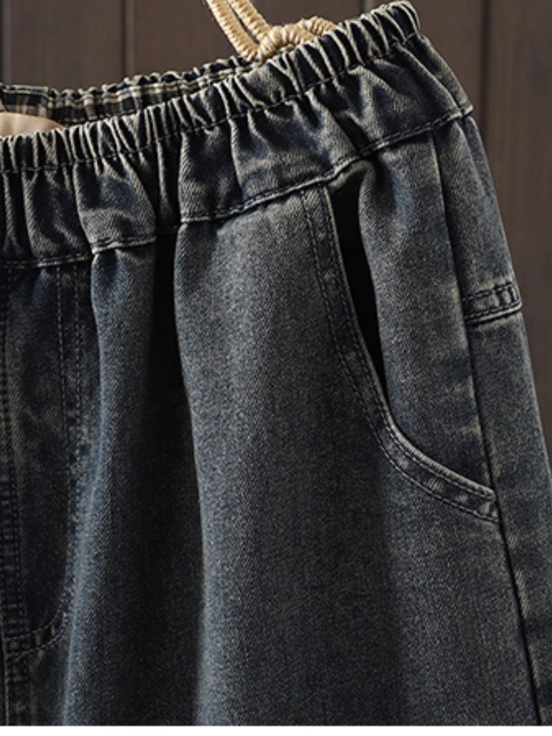 Jeans rétro parfaits pour femmes brodées de patch lâche en bas