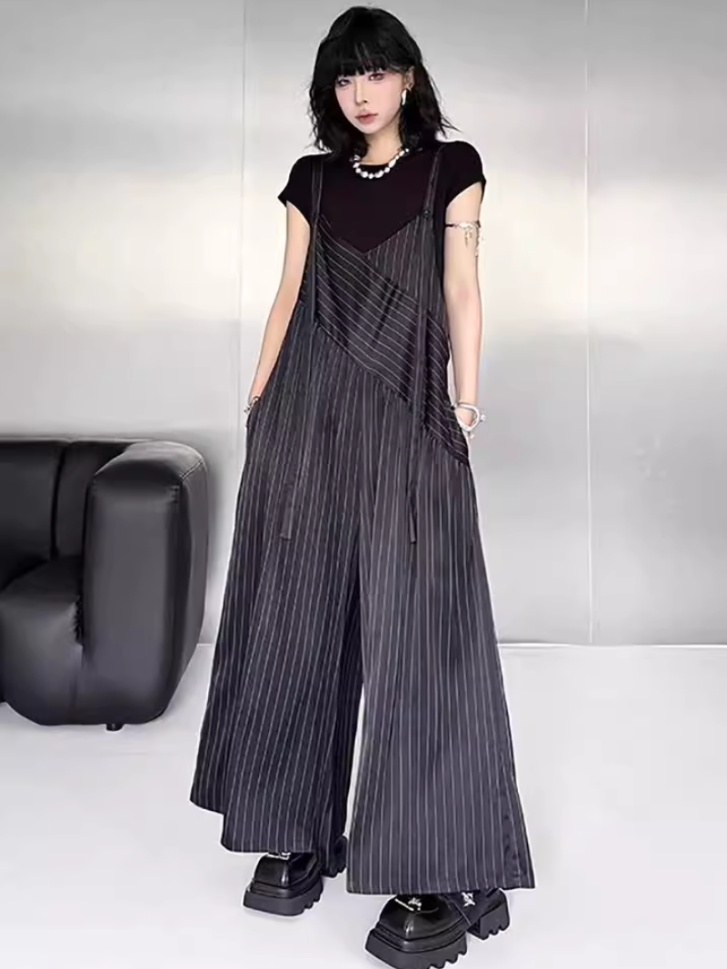 Women's Stylish Black Dungaree