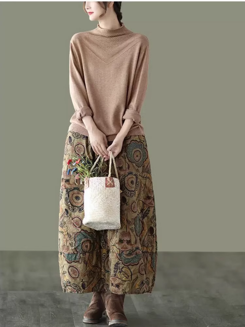 Ditsy Floral Maxi Skirt in 100% Cotton, Effortlessly Chic Elegance