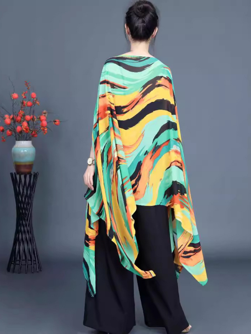 Fashion d'été pour femmes coloré de manches de chauve-souris lâche irrégulières chemises de protection solaire