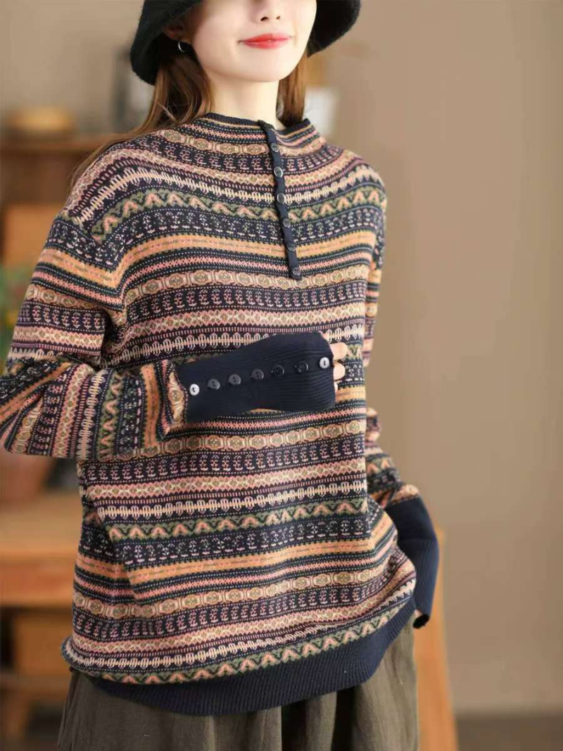 Women's Navy Blue Sweater