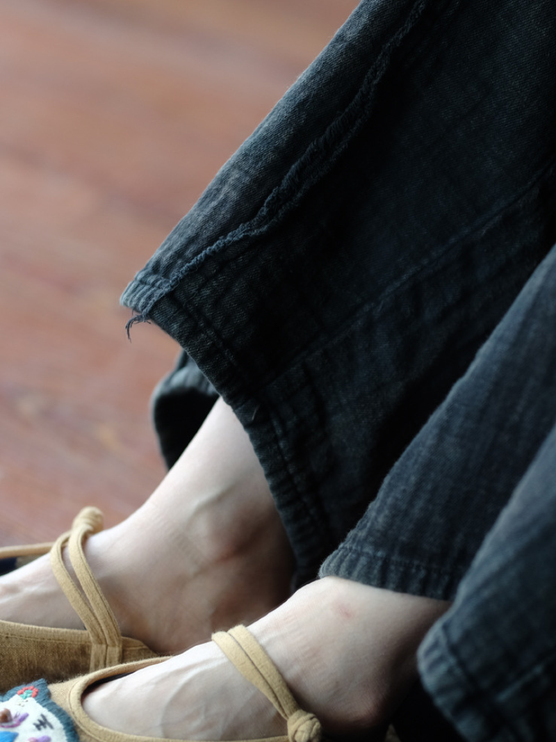 Fond cru de la femme décontractée en vrac élastique élastique