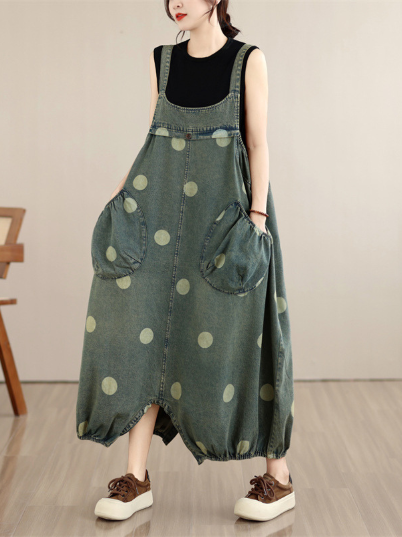 Playful Weekend Denim Jumpsuit — Effortless, Flattering Overalls with Practical Pockets
