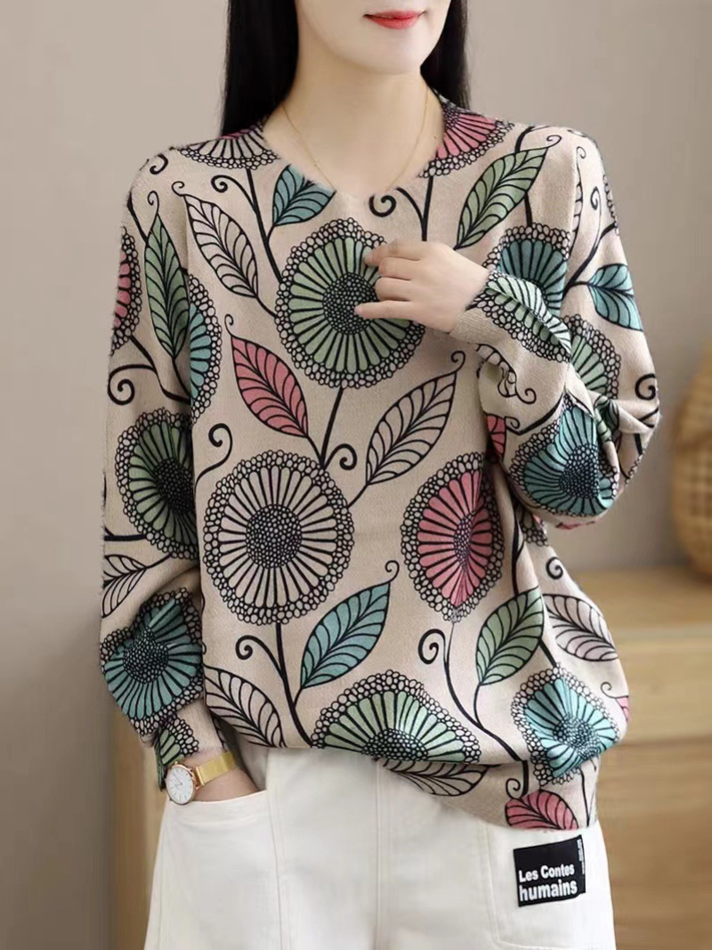 Women's Fashionable Sweater