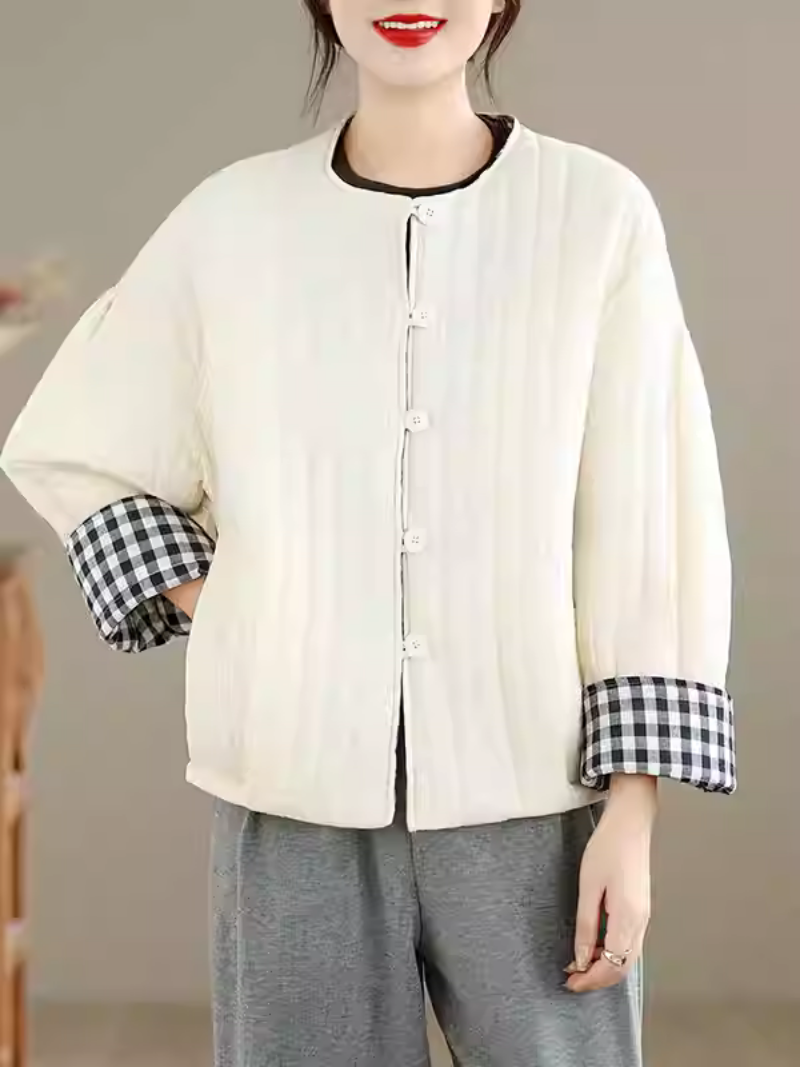 Chic Quilted Jacket, Round-Neck Boxy Silhouette with Gingham Cuff Detail
