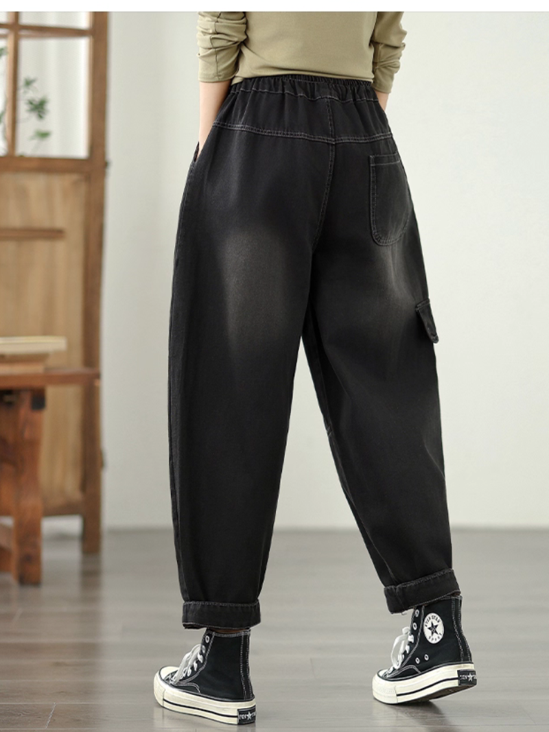 Playful Graphic Relaxed Women's Denim Pants with Elastic Waist and Pockets