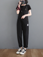 Women relaxed yet trendy fit. Featuring functional pockets,