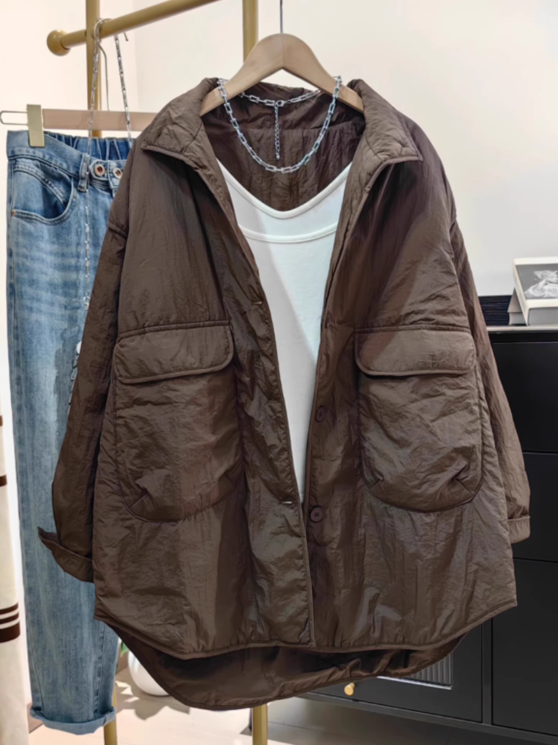 Oversized Utility Jacket with Curved Hem, Statement Pockets, Effortless Layering