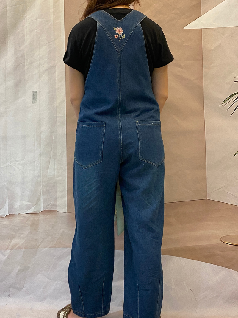 Salopettes à fleurs brodées élégantes pour femmes