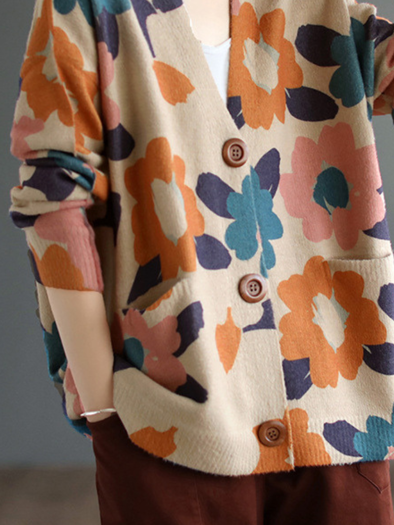  women's 3-Button Cardigans