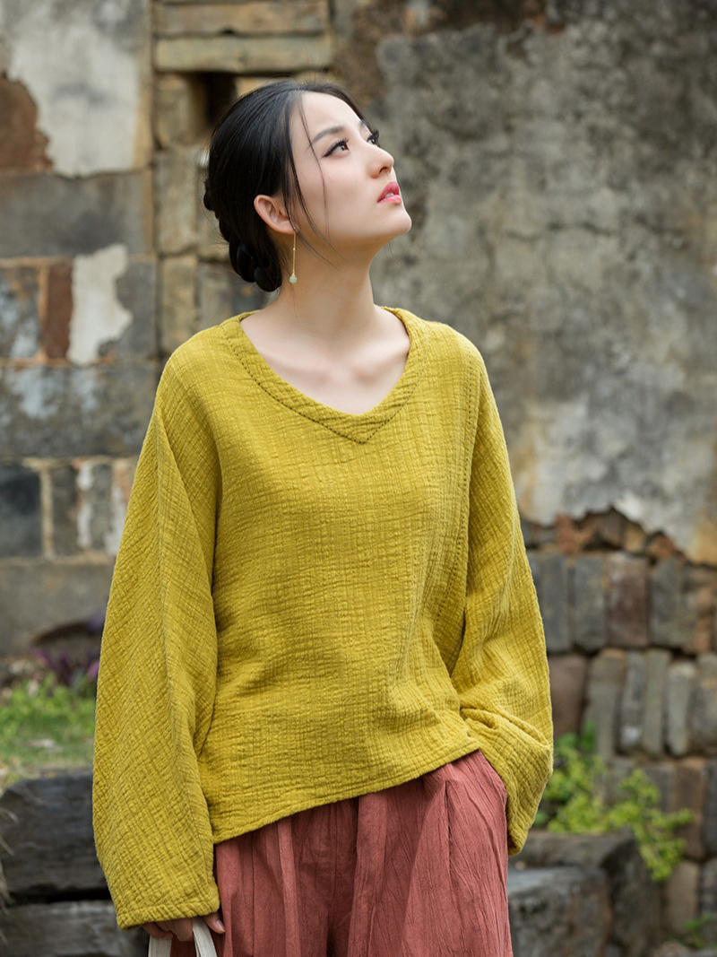 Women's Vinetage Top