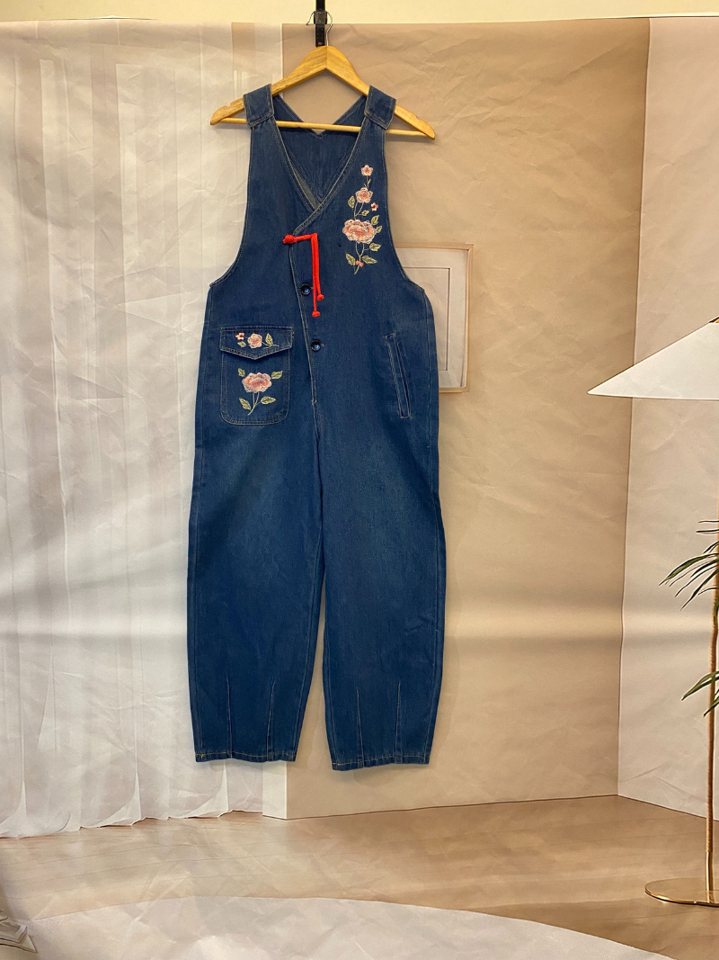 Salopettes à fleurs brodées élégantes pour femmes