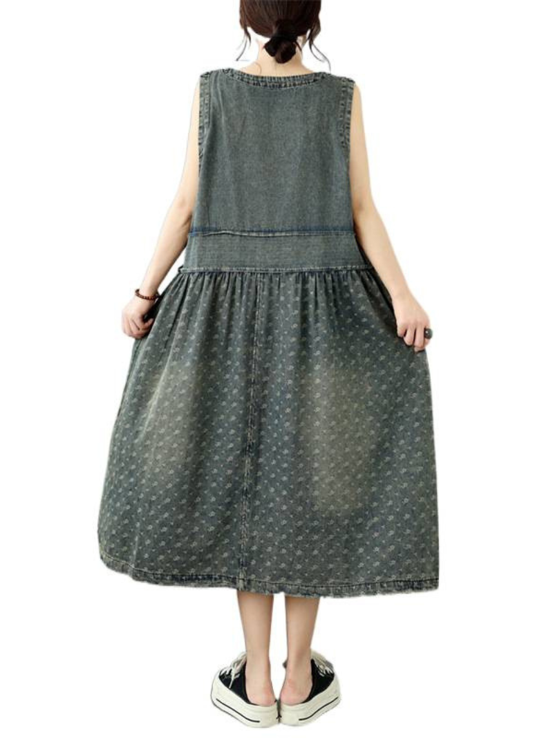 Weekend-Ready Swing Denim Dress — Effortless Fit, Soft and Flattering Everyday