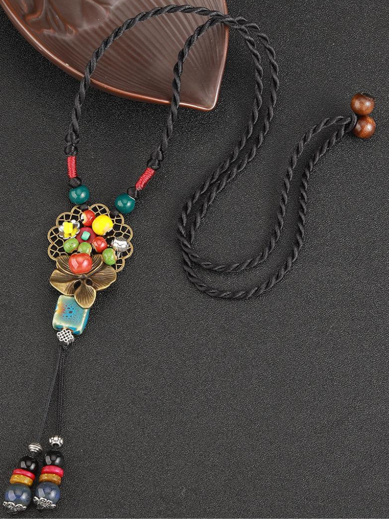 Chine esthétique de style ethnique Chaîne Rétros Retro Retro tissé de style chinois Collier en céramique Pendentif