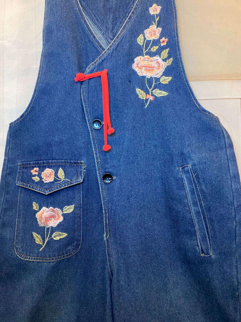 Salopettes à fleurs brodées élégantes pour femmes