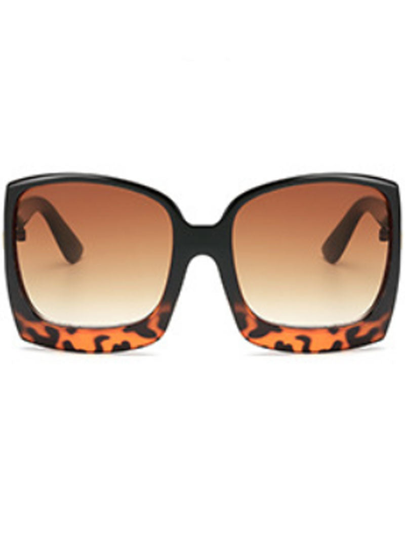 Vers des lunettes de soleil