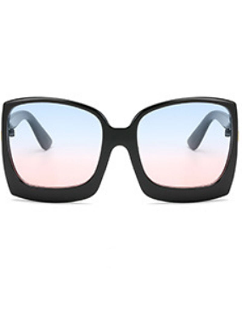 Vers des lunettes de soleil