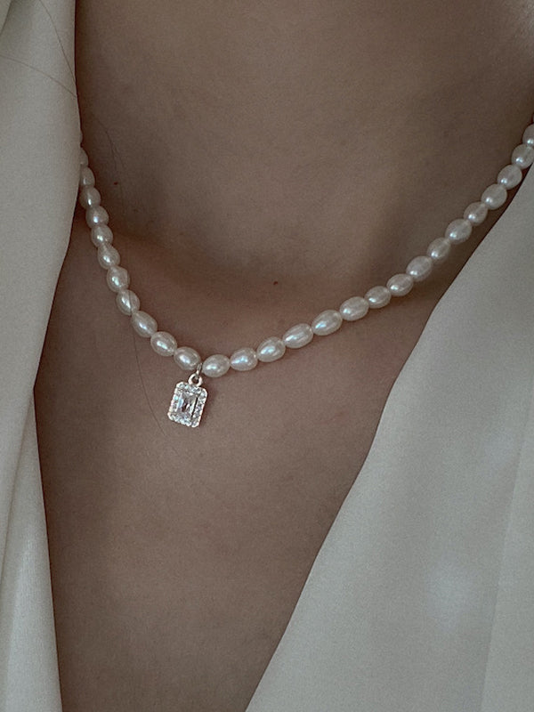 Collier sauvage et tueur