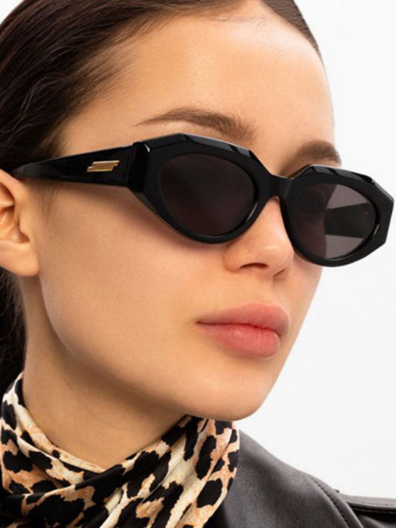 Plein de lunettes de soleil d'amour