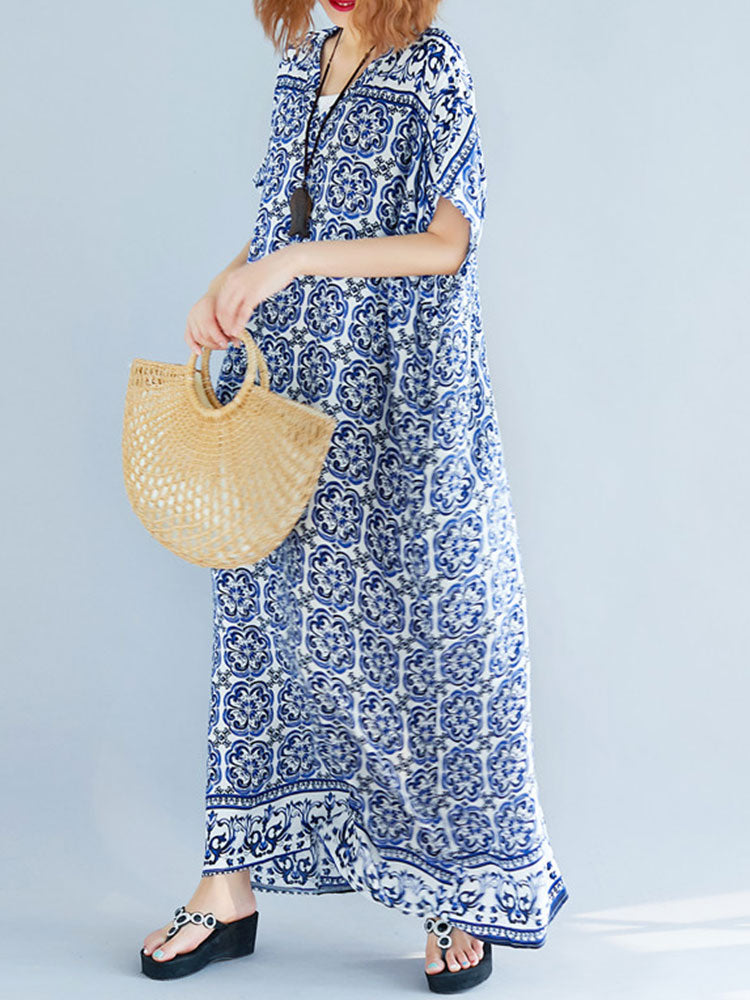 A pris une robe de kaftan promenade