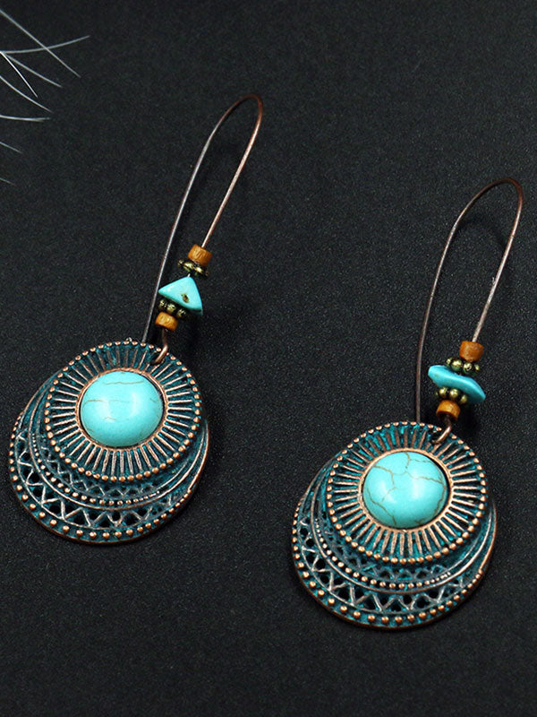 Ensemble, nous brillons des boucles d'oreilles